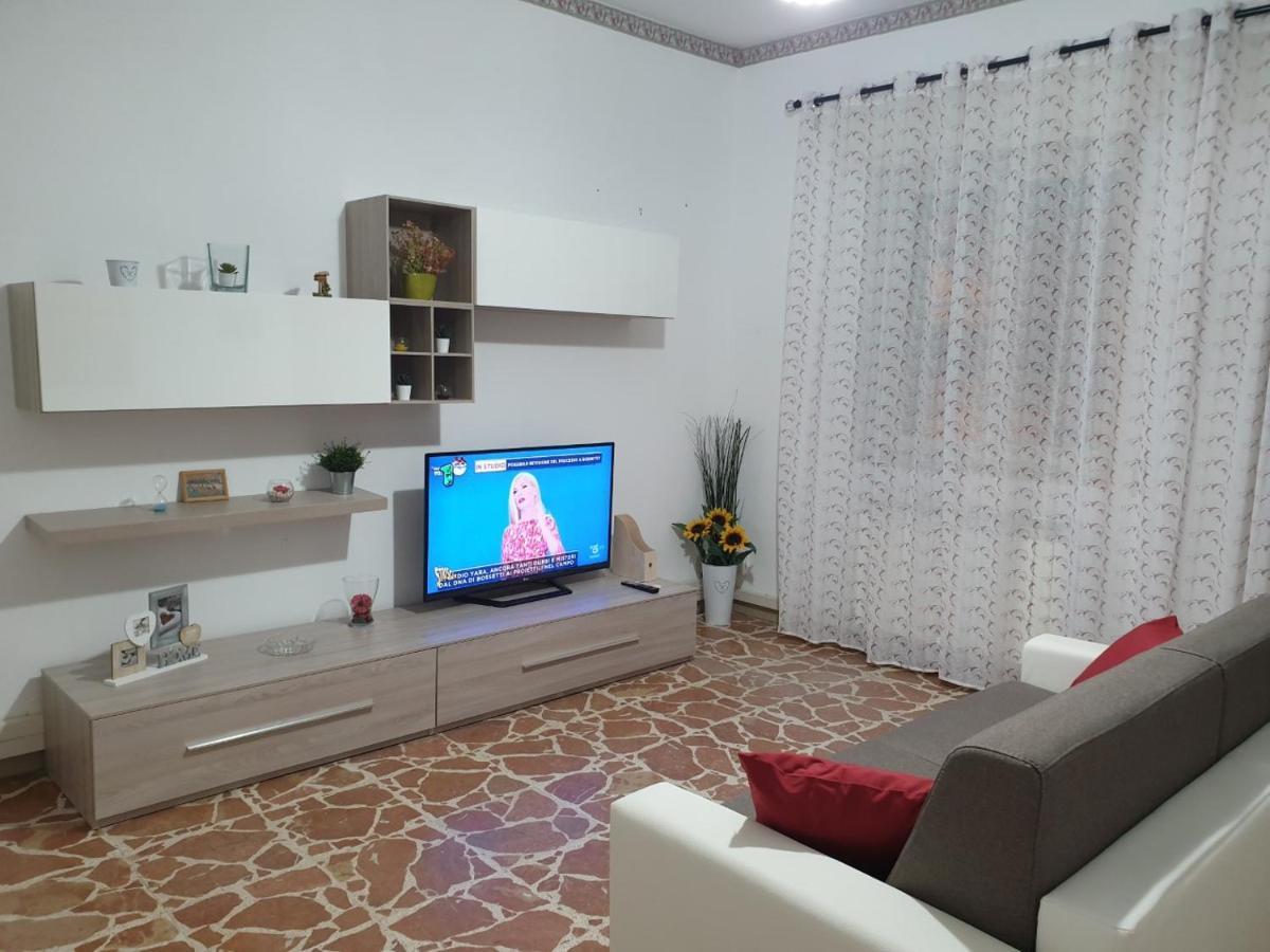 Chiara Naxos Apartment ジャルディーニ・ナクソス エクステリア 写真