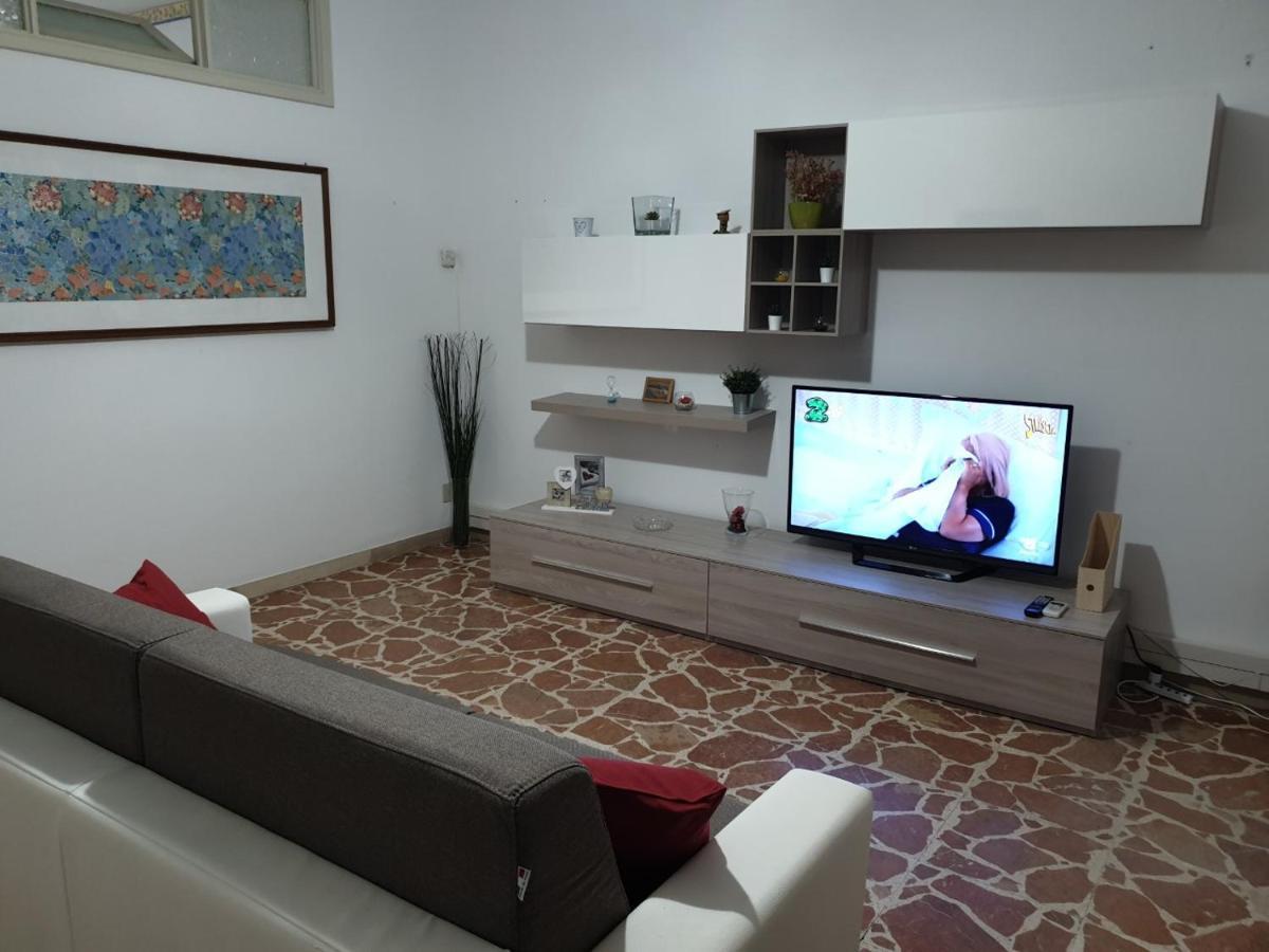 Chiara Naxos Apartment ジャルディーニ・ナクソス エクステリア 写真